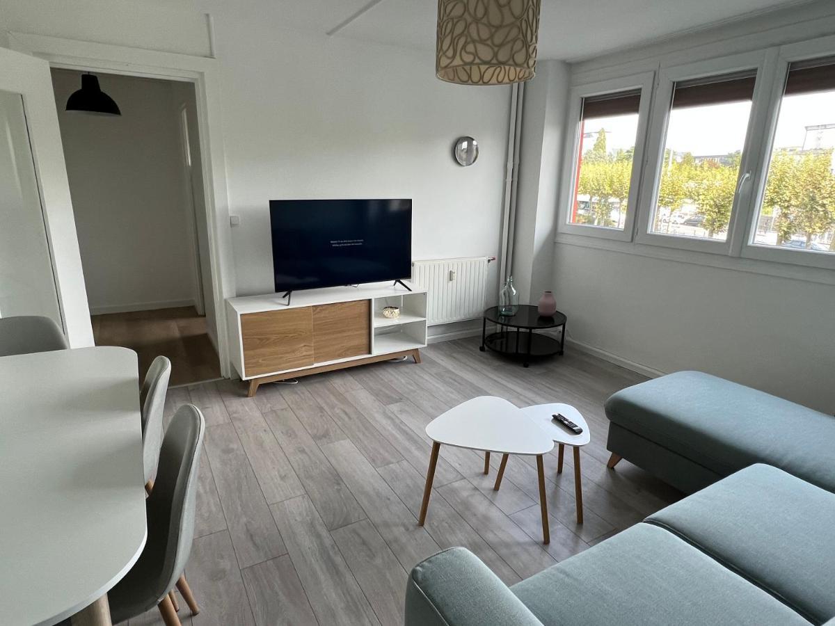 Appt 2 Chambres Proche Gare Fibre Wifi Orléans Esterno foto